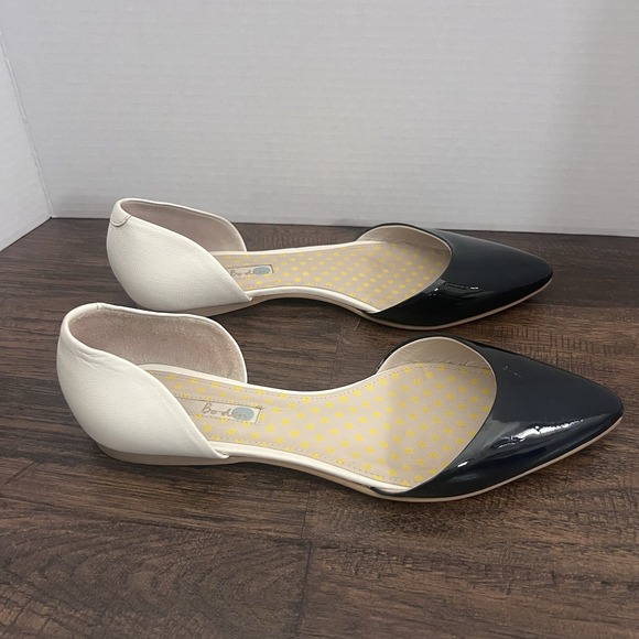 Boden Cleo D'orsay Flats 39.5 8.5 9 Blue Tan Patent Leather Shoes Classic Office - Picture 9 of 11